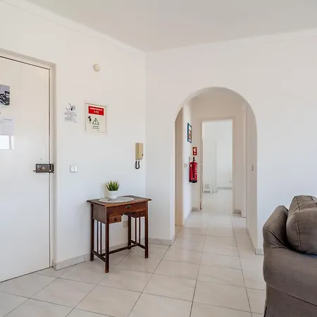 Sunny W Balcony In Algarve By Lovelystay Apartmán