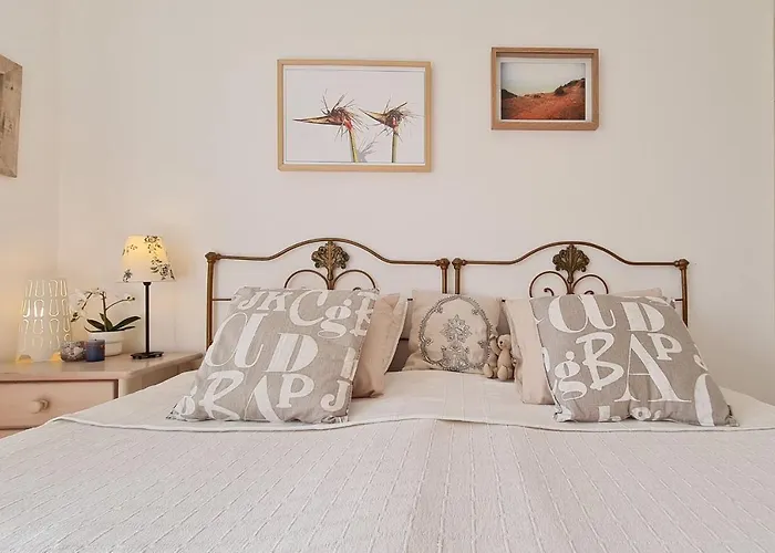 Sunny W Balcony In Algarve By Lovelystay *