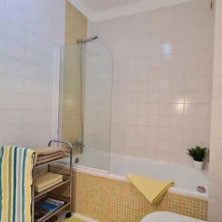 Sunny W Balcony In Algarve By Lovelystay Apartamento